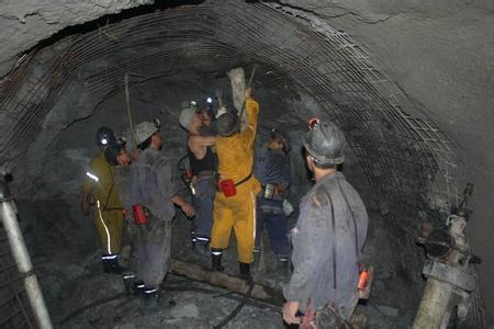 临朐工程爆破中的危险因素分析以及应对工程爆破危险的措施